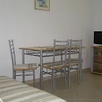 Oaza Regi * Μεντουλίν