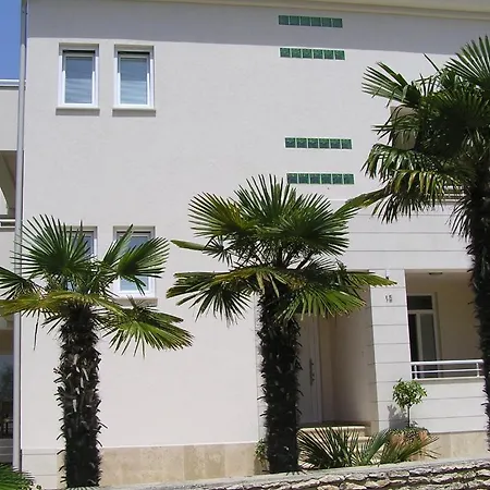 Διαμέρισμα Oaza Regi *